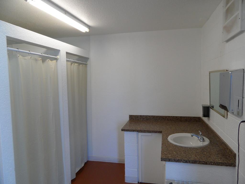 Pahrump Rv Park & Lodging ภายนอก รูปภาพ