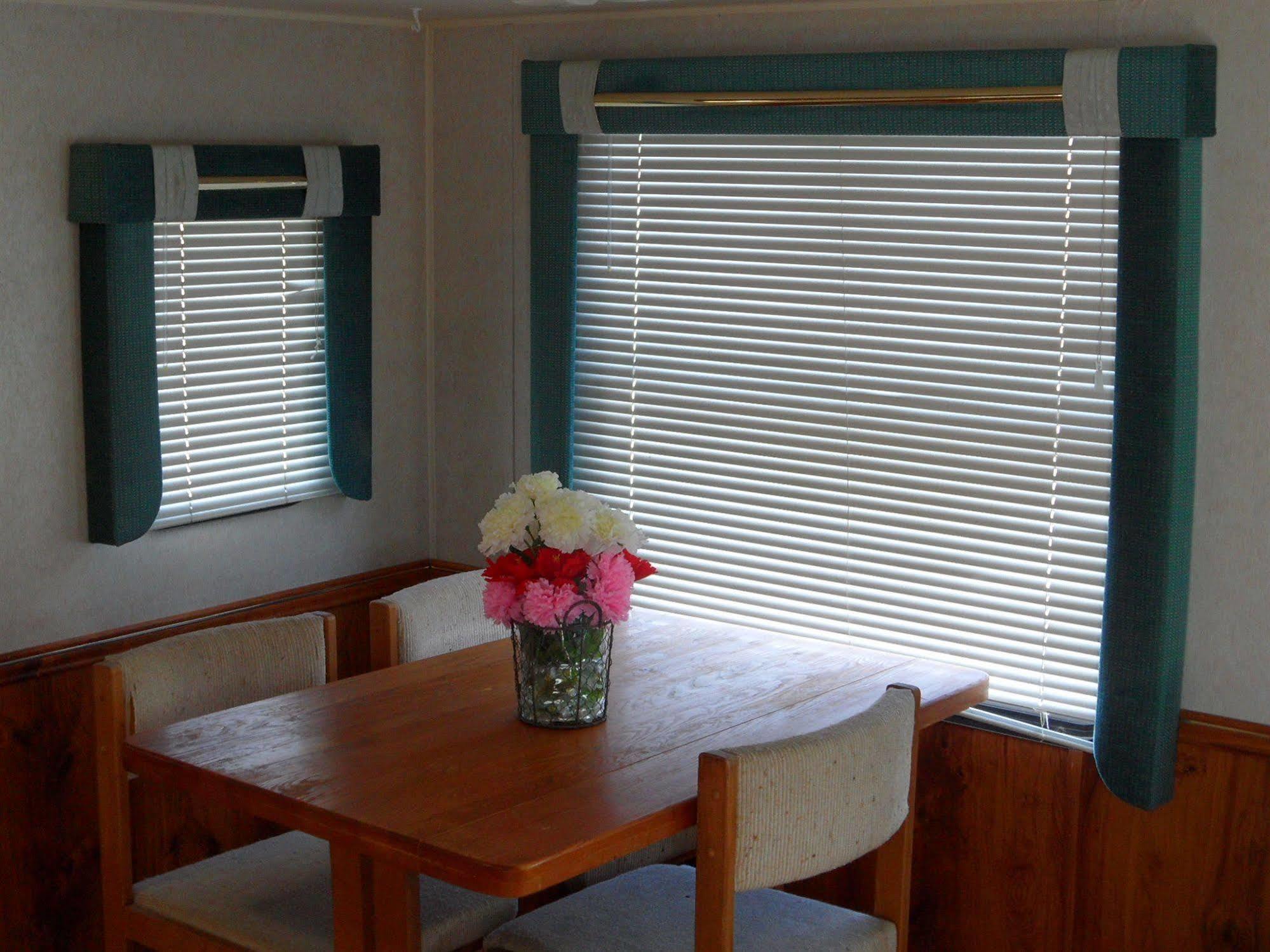 Pahrump Rv Park & Lodging ภายนอก รูปภาพ