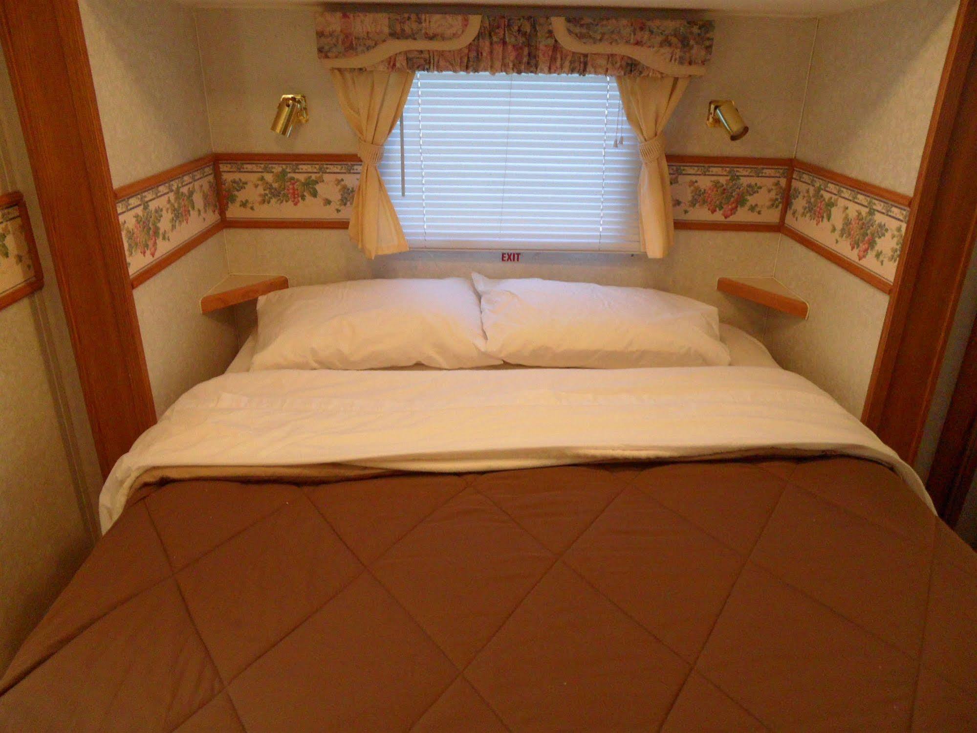 Pahrump Rv Park & Lodging ภายนอก รูปภาพ